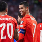 Ronaldo decide un 3-2 de locura en Budapest: Portugal asalta el Puskás y manda en el grupo