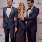 Carlos Rivera devela su estatua de cera y dedica sus triunfos a Cynthia Rodríguez y a su hijo Léon