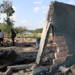 Bombardeo conjunto Ecuador-EE.UU. impactó granja lechera civil, revelan medios internacionales