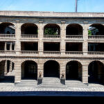 Adolescente dispara y mata a dos maestras en preparatoria de Lázaro Cárdenas