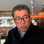 Pugna en Morena Chihuahua: Mier elogia a Chávez mientras Cuéllar afirma tener ventaja