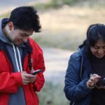 México salta al puesto 12 en Felicidad 2026; redes sociales impactan bienestar