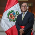 Ministro de Energía y Minas de Perú renuncia tras denuncia de violación histórica