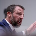 Senado de EE.UU. confirma a Markwayne Mullin como nuevo Secretario de Seguridad Nacional