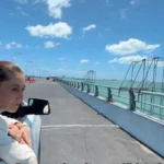 Sheinbaum anuncia turismo comunitario y supervisa puente Nichupté en gira por Quintana Roo