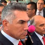 Recomienda líder del PRI a Sheinbaum no asistir a cumbre en Barcelona; confirma su presencia el foro