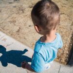 Rescatan en Francia a niño de nueve años encerrado en una furgoneta por más de un año