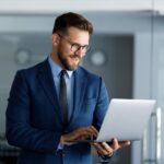 Más experiencia, más impacto: ¿por qué estudiar un Posgrado cuando ya estás en el campo laboral?