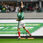 Leyendas de México vencen 3-2 a leyendas de Brasil en el Estadio Azteca