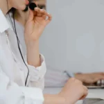 Crece adopción de inteligencia artificial en servicio al cliente de empresas mexicanas