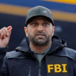 Director del FBI demanda a The Atlantic por 250 millones de dólares por reportaje sobre su consumo de alcohol
