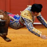 Morante de la Puebla sufre cornada ‘muy grave’ en el recto durante corrida en Sevilla