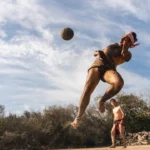 Arqueólogo destaca variantes del juego de pelota en Teotihuacán con uso del pie