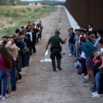 Corte Suprema de EE.UU. respalda medidas que bloquean solicitudes de asilo en la frontera con México