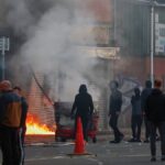 Estallan disturbios violentos en Belfast tras intento de decapitación