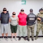 Detienen en Iztapalapa a tres presuntos integrantes de célula delictiva con armas y droga