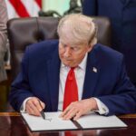 Trump anuncia firma de tregua con Irán para este domingo; Teherán lo desmiente