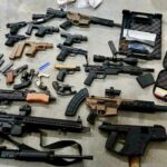 Decomisan cargamento de armas con destino a México