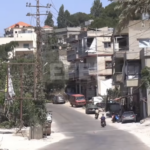 Habitantes de Kafra intentan retomar su vida cerca de tropas israelíes