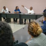 Andrés Mijes dialoga con transportistas sobre problemas del sector en Nuevo León