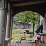 Balacera de ocho horas en Ajuchitlán deja dos lesionados y casas impactadas