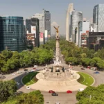 Detienen a persona por intentar cobrar cheque falso de 420,000 pesos en CDMX