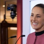 Sheinbaum impulsa debate sobre redes sociales y anuncia hospitales en Oaxaca