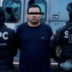 Dictan prisión preventiva a ‘El R1’ y ‘El Chuy’ por delitos de drogas y armas; se les vincula con asesinato de Carlos Manzo