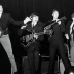 Universal firma acuerdo con Apple Corps para productos de películas de The Beatles
