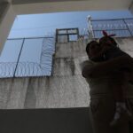 Lanzan guía para frenar violencia contra mujeres encarceladas en México