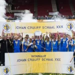 Mateo Chávez gana la Johan Cruyff Shield 2026 con el AZ Alkmaar