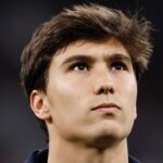 Real Madrid y Fulham acuerdan traspasos de Gonzalo García y César Palacios