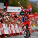 Pogacar se impone a Mas en la etapa de la Vuelta a España con final en Castellón