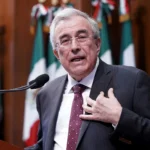 Rubén Rocha anuncia su regreso al gobierno de Sinaloa pese a investigación en EE.UU.